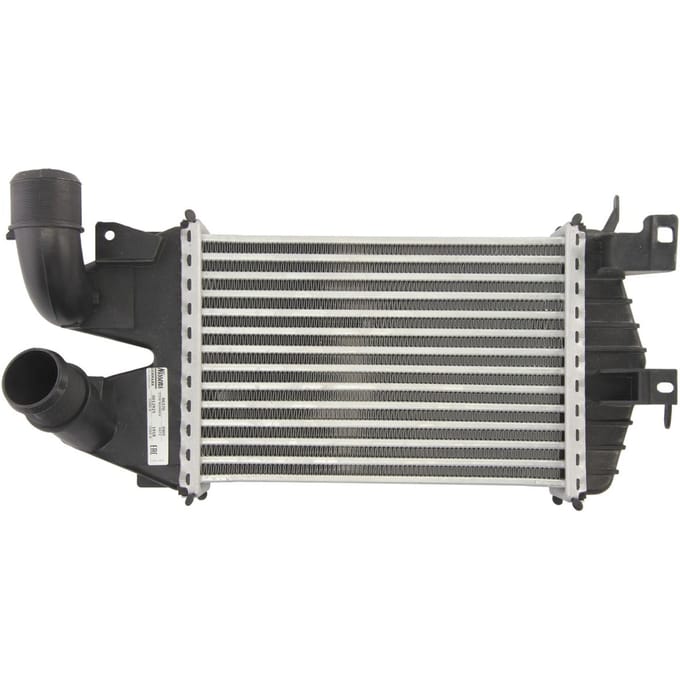 Intercooler NISSENS 96370