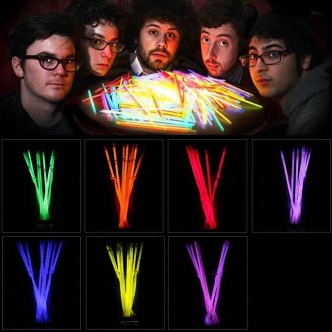 Bâtons lumineux - ATYHAO - Zerodis - Éclat longue durée - Couleurs mélangées - 100 connecteurs blanc