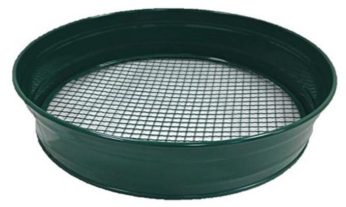 Greenkey 755 8 mm mazen tuinzeef van metaal, groen