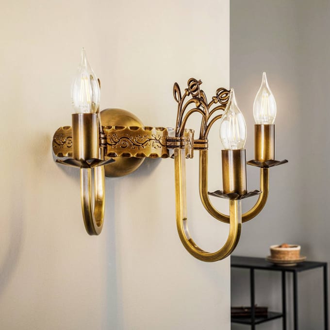 Jupiter Wandlamp Castle licht gepatineerd 3-lamps