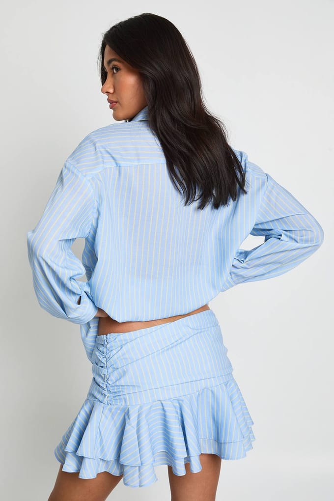 boohoo Dames Geplooid Minirokje Met Ruches Zoom En Streepprint | Blue | Maat: 14