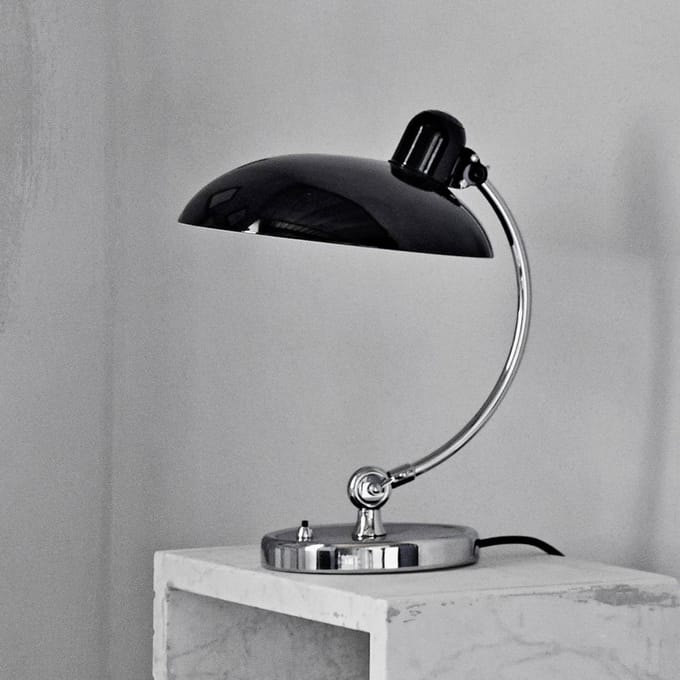 Fritz Hansen Kaiser Idell 6631 Luxe Tafellamp Zwart