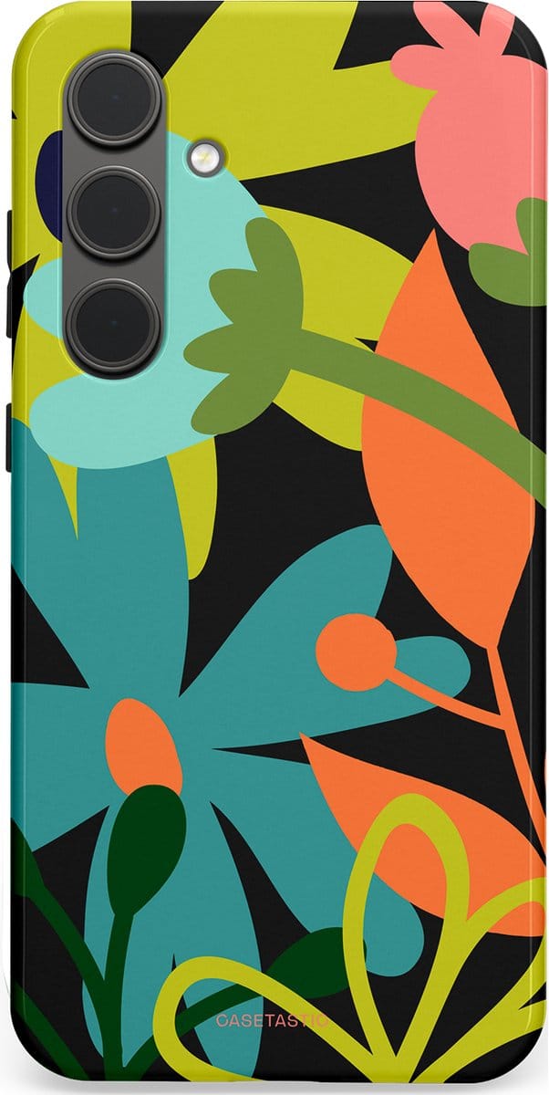 Casetastic Hoesje Geschikt voor Samsung S24 Plus - Stijlvolle Beschermende Duo-layer Case - Botanisch Feest
