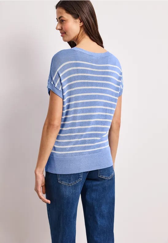 A303850 sleeveless sweater u-boat w