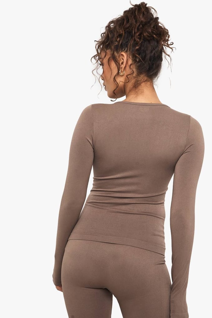 Dames Boohoo Basics Naadloze Rib Long Sleeve Top | Mocha | Maat: Large