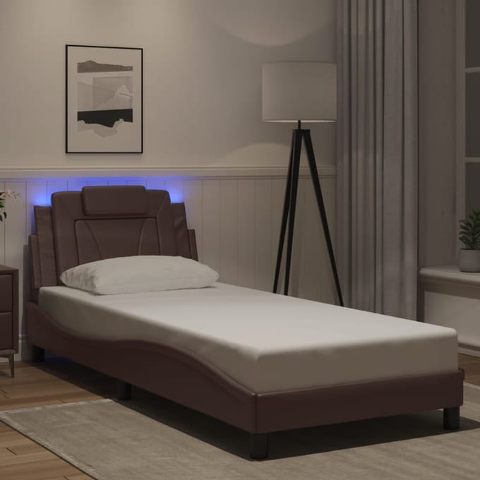 vidaXL - Bedframe - "Viana" - met - LED - zonder - matras - bruin - 80x200 - cm