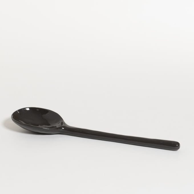 The Table atelier - opscheplepel - 25 cm - keramiek - handgemaakt - zwart