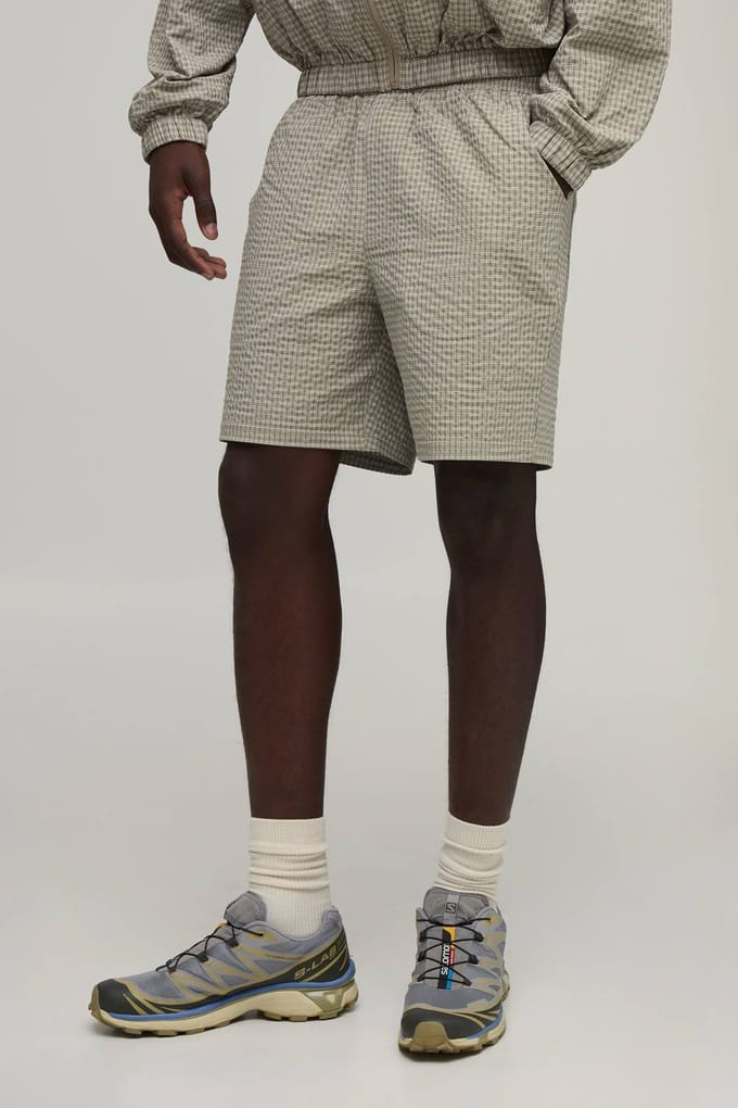 Relaxed Check Grid Nylon Short | Brown | Size Medium