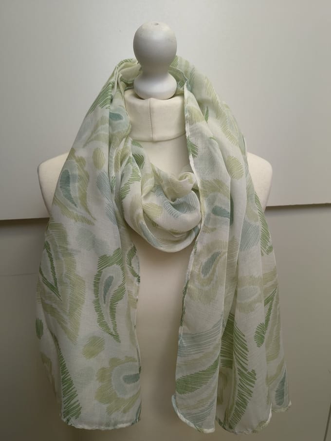 Lange dames sjaal Norah-paisleymotief-groen wit celadon lime lichtgroen