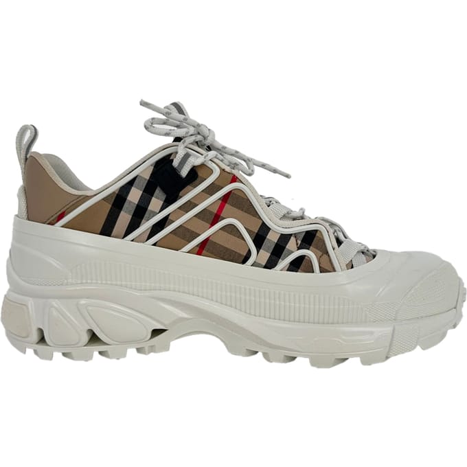 Burberry Arthur Vintage Check sneakers in beige canvas