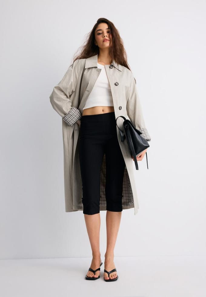 Stradivarius Lange trenchcoat met geruite voering  Beige L