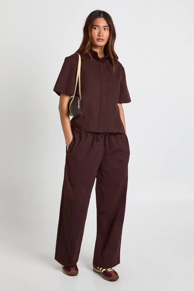 boohoo Dames Chambray Trekkoord Wijde Pijpen Broek | Chocoladebruin | Maat: 36
