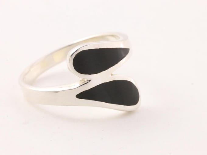 Zilveren ring met onyx - maat 16