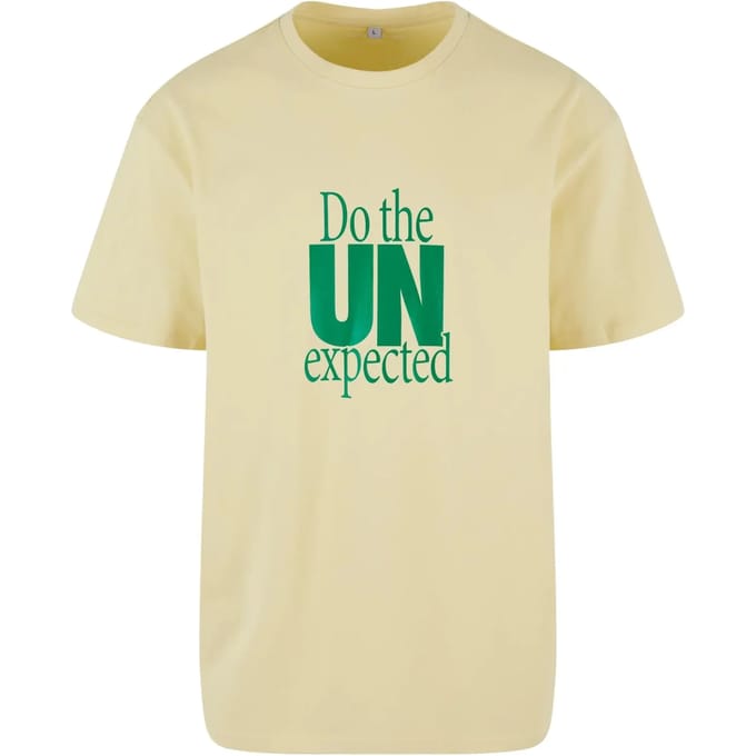 T-shirt Upscale Do The Unexpected