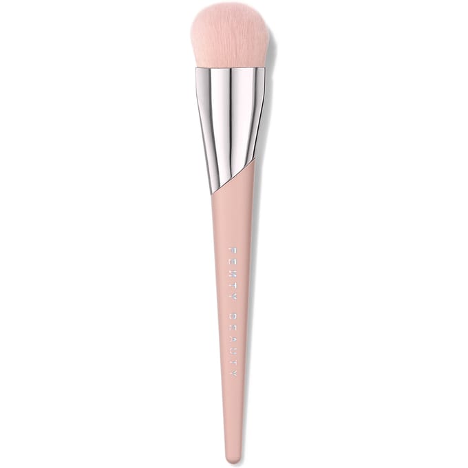 Fenty Beauty Full-Bodied Foundation Brush 110