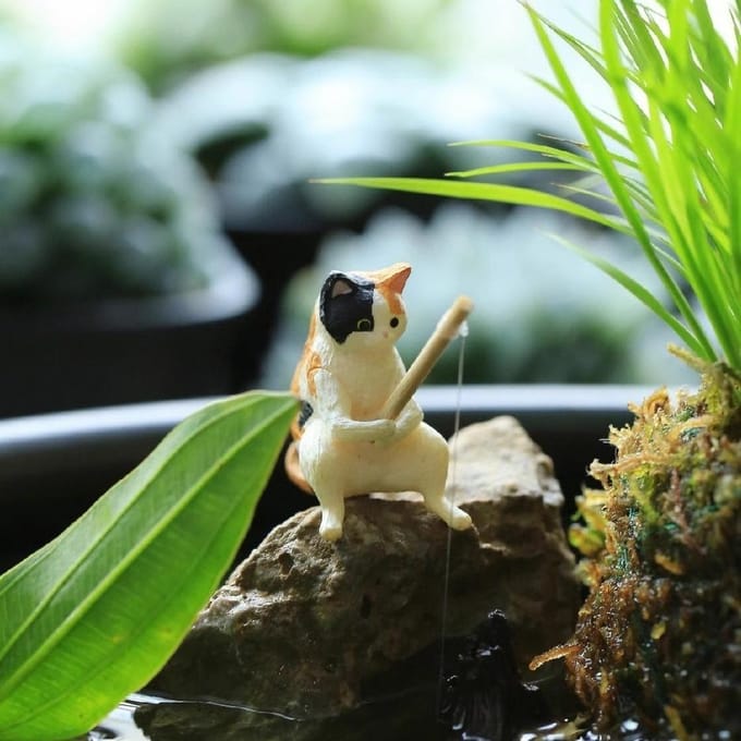 5 stuks Creatieve Kat Vissend Hars Beeldje, Schattige en Helende Aquarium Bureau Decoratie 5pcs white
