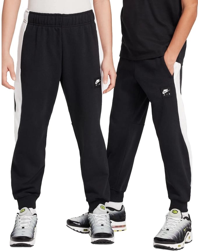 Nike air fleece joggingbroek in de kleur zwart.