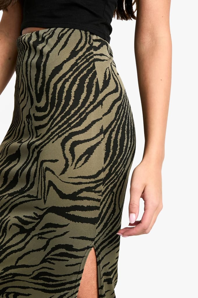 boohoo Dames Zebraprint geribde midi-rok met split aan de zijkant | Khaki | Maat: 6