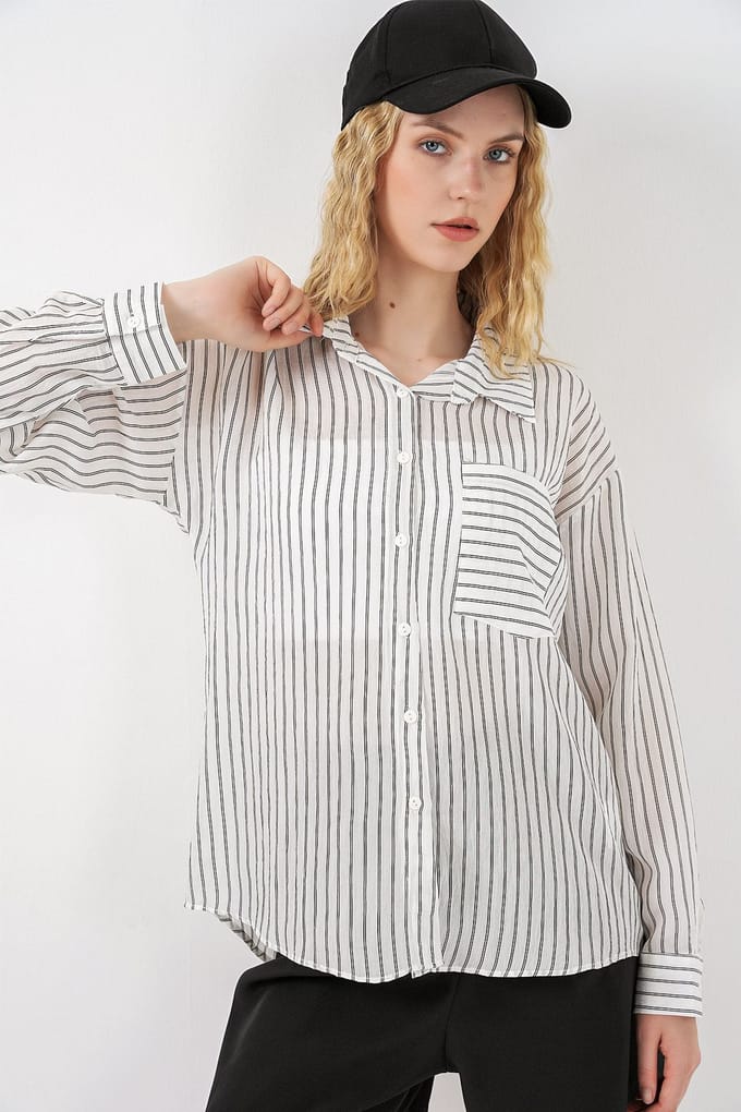 Oversized Gestreepte Knoopsluiting Shirt