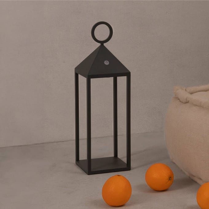 FARO BARCELONA Argus LED tafellamp, donkergrijs, aluminium/PMMA, hoogte 47 cm