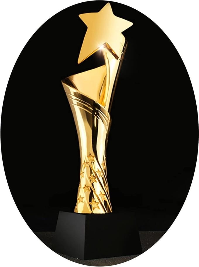 Gouden Trofee - Prijs Hars - Erkenning Prestaties - Aanpasbaar Graveren - 32 Centimeter - Goud