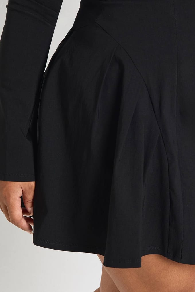 boohoo Dames Plus blazerjurk met lange mouwen en knoopsluiting | Zwart | Maat: 48