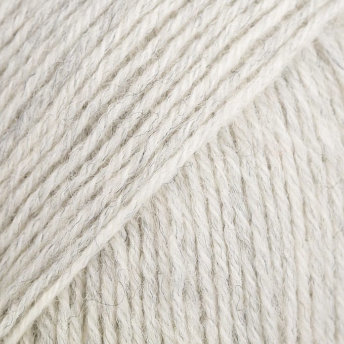 DROPS Fabel Uni Colour - 114 licht parelgrijs - Wol Garen