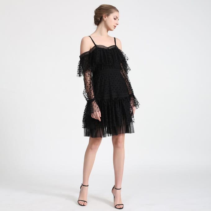 Négligé -stijl jurk in polka dot tule