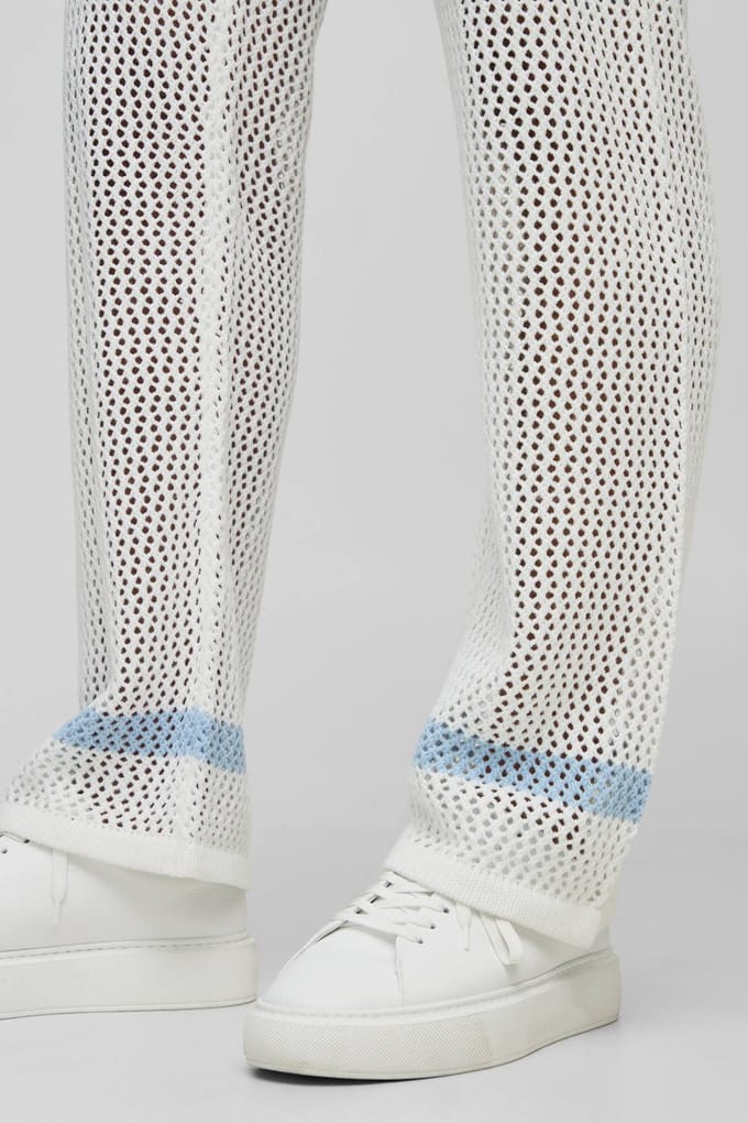 Relaxed Fit Open Stitch Stripe Detail Gebreide Joggers | White | Size Medium