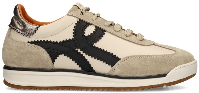 Manfield - Dames - Beige suède sneakers met leren details - Maat 42
