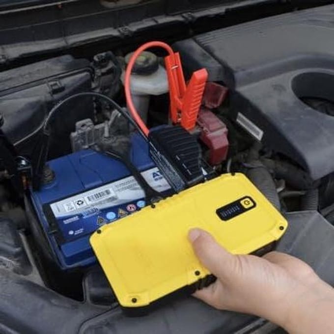 Starthulp Jumpstarter - Accu Booster - Auto Starten - Lithium Batterij - 12 Volt - Zwart