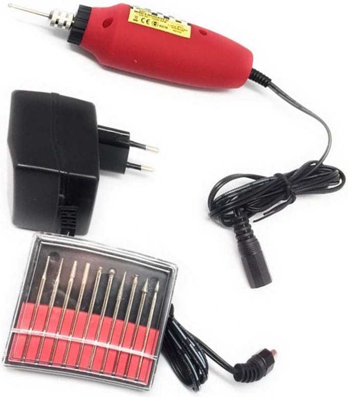 Graveerpen, complete set met 10 freesjes