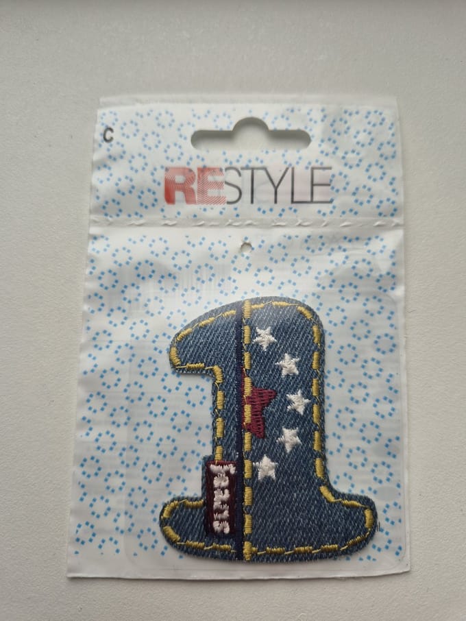 Restyle strijkapplicatie 'Nummer 1 in Jeanslook'