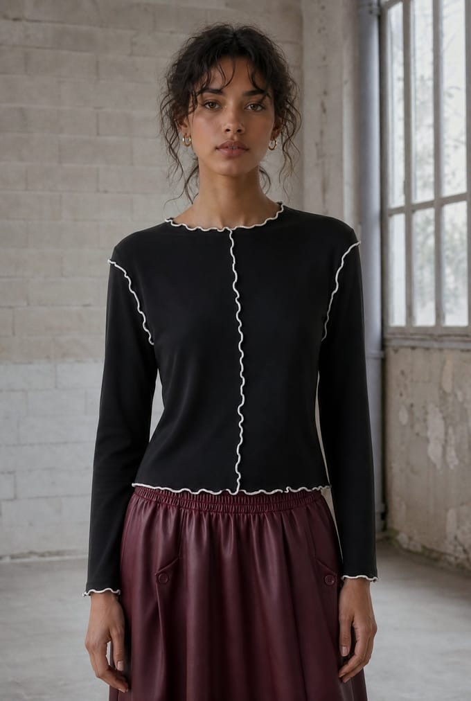 Janette top 26 | Black White - Black White / S