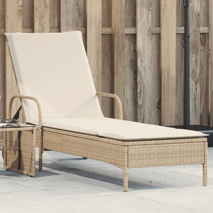vidaXL - Ligbed - met - wielen - en - kussen - poly - rattan - beige
