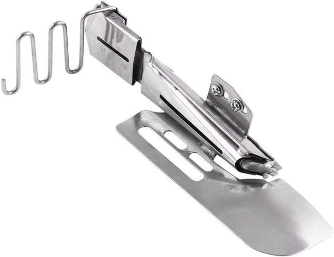 Industriële naaimachine flat seamer folder binder voor het bevestigen van tape en het maken van platte zomen