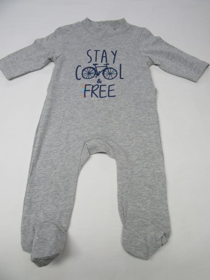 wiplala pyjama , grijst , stay cool & free  1 jaar 80