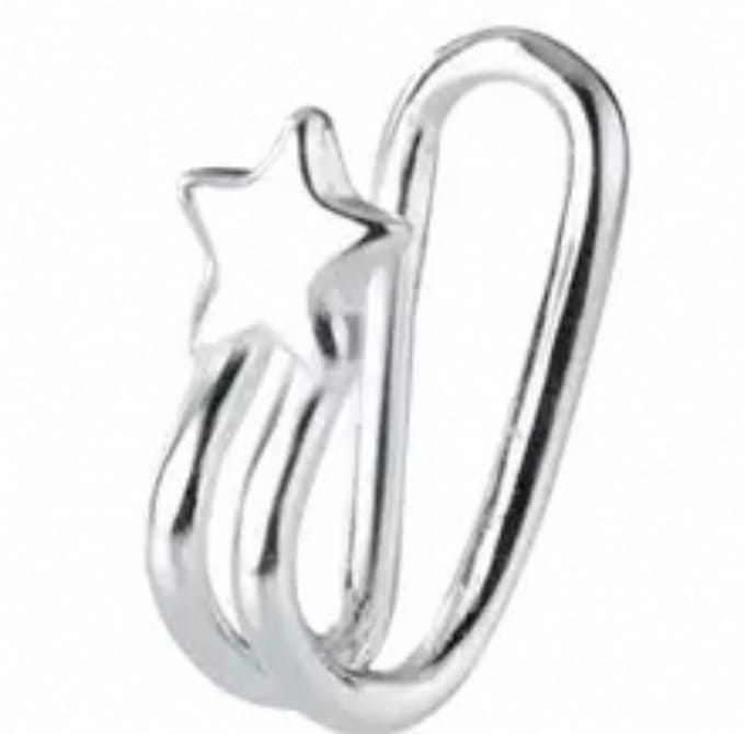 Earcuff zilverkleurig met Ster - Charme Bijoux