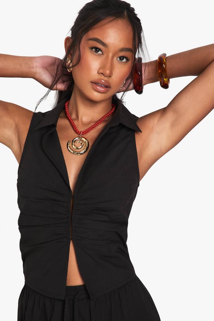 boohoo Dames Gerafeld Poplin Mouwloos Gilet | Zwart | Maat: 40