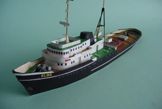 Modelbouw, bouwplaat Elbe, sleepboot,  schaal 1/250