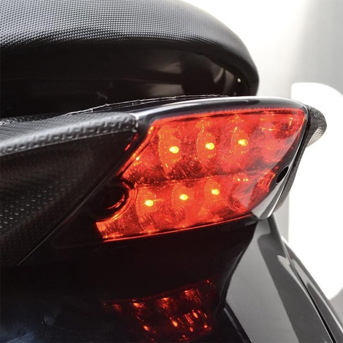 Achterlicht Zip 2000 Power1 led achter audi look transparant