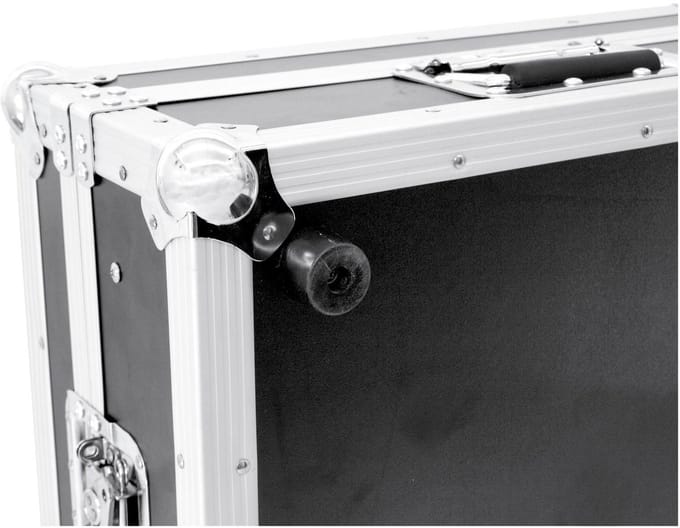 Omnitronic MCV-19,variabel,sw 8HE 3011157A Mengpaneel flightcase (l x b x h) 440 x 530 x 260 mm