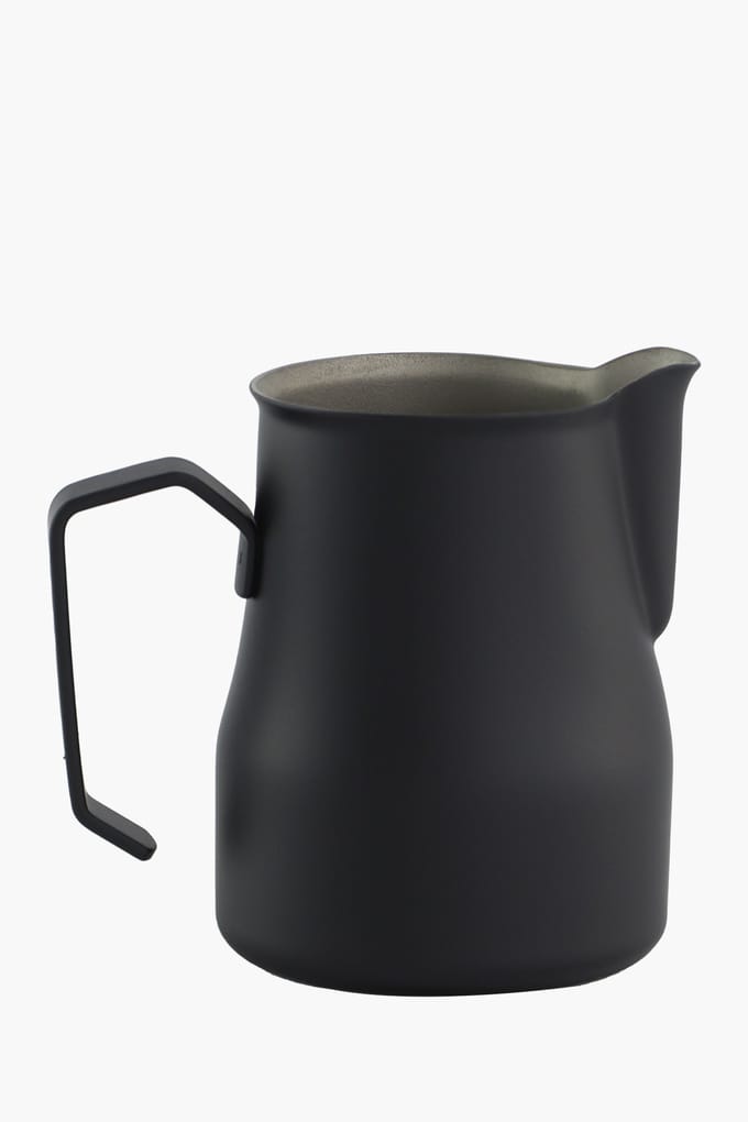 Motta Melkkan Europa Zwart | Melkkan 0,35 l | Ideaal voor Latte Art | Roestvrij staal schenktuit voor perfect romig melkschuim | Hoogwaardig design