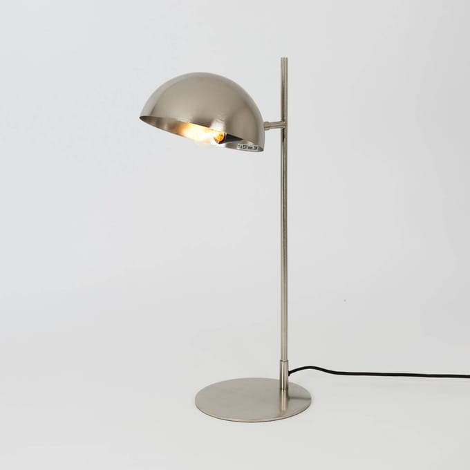 Holländer Miro tafellamp, zilverkleurig, hoogte 58 cm, ijzer/messing