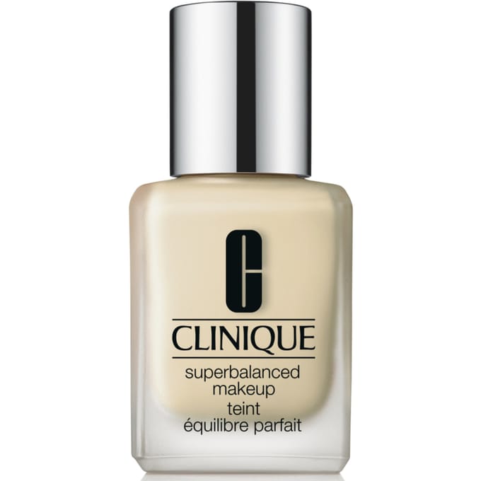 Clinique Foundation Superbalanced Makeup