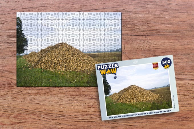 Puzzel Een stapel suikerbieten aan de rand van de akker - Legpuzzel - Puzzel 500 stukjes