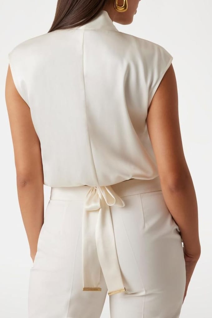 GUESS Marciano By  Linda Wrap Top Sandy Shore Größe: 42 | Blusen Outlet | Damen | Braun