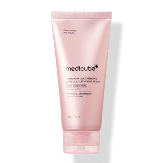 [medicube] PDRN Roze Glutathion Capsule Reinigingsschuim 120g white
