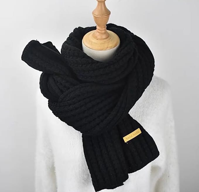 Gebreide Dames Sjaal Langwerpig – Zwart – Warm en Stijlvol – 180x30 cm