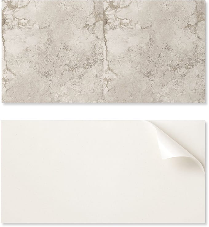 Zelfklevend vinylpaneel met print, 100x50 cm, met natuursteenstructuur.